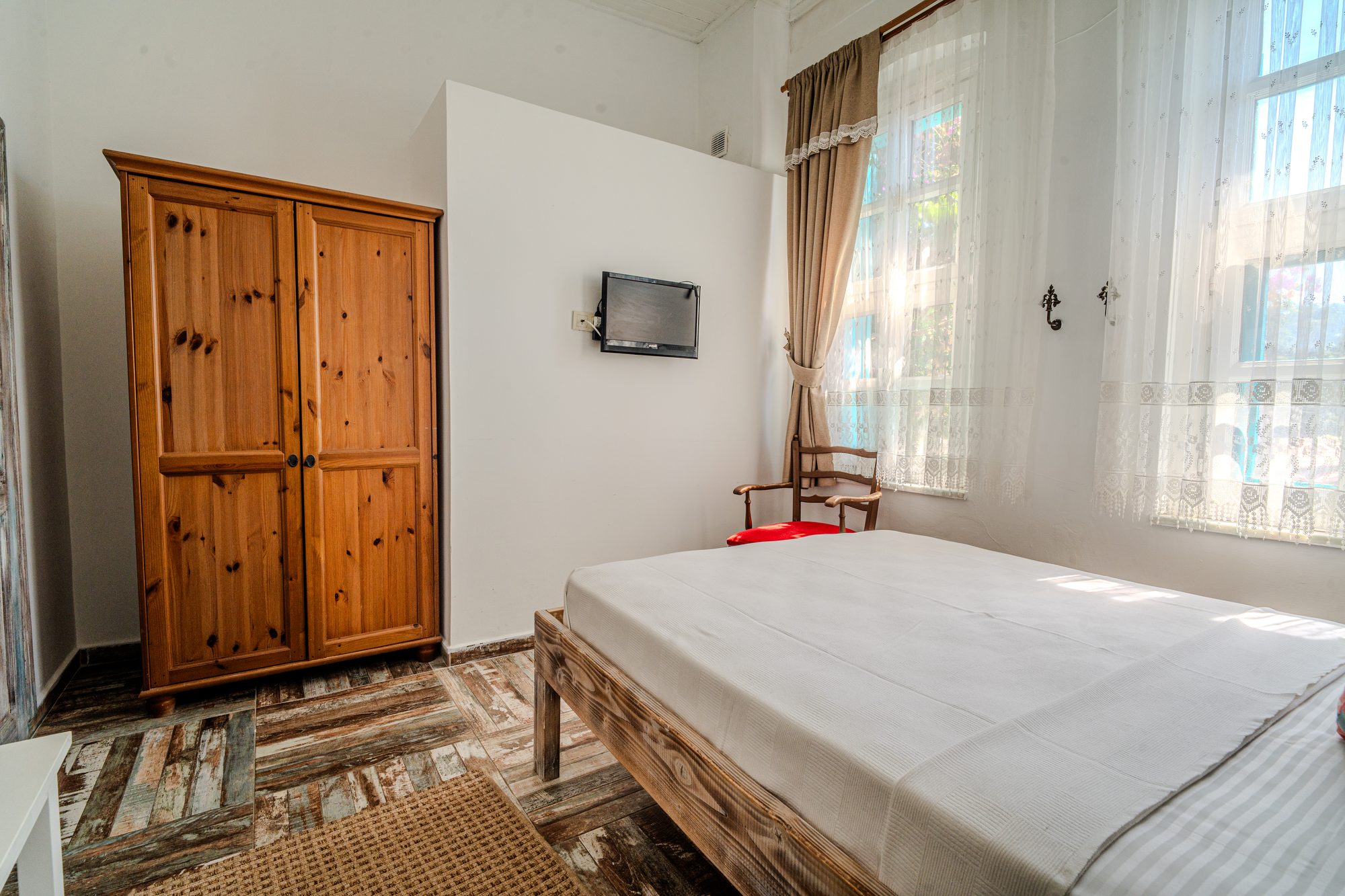 Street Room